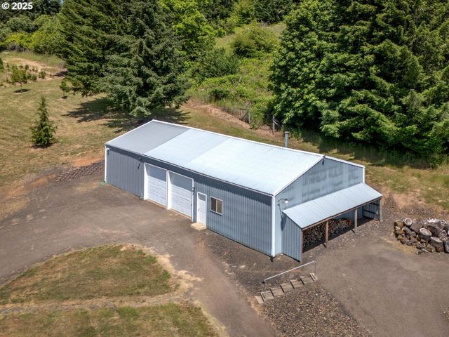 13671 Sw ACADEMY Way, Gaston, OR 97119