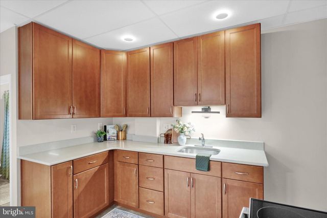 36 S MILLER ST, Reading, PA 19607