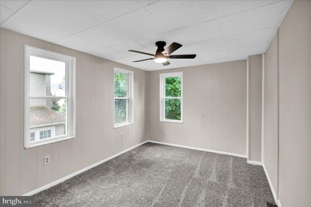 36 S MILLER ST, Reading, PA 19607