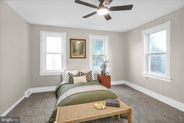 36 S MILLER ST, Reading, PA 19607