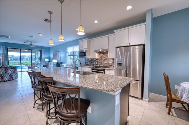 17044 KENTON TERRACE, Bradenton, FL 34202