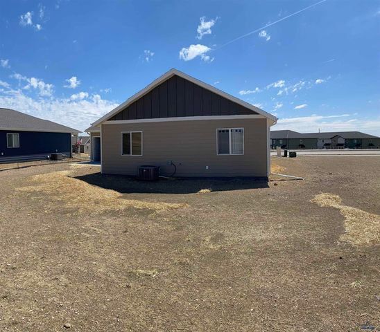 227 N VALLEY DR, Rapid City, SD 57703