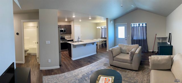 227 N VALLEY DR, Rapid City, SD 57703
