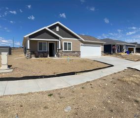 227 N VALLEY DR, Rapid City, SD 57703