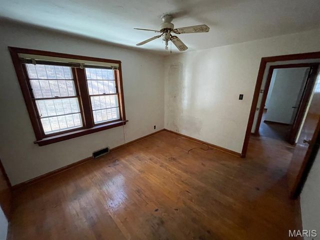 5275 Alcott Avenue, St Louis, MO 63120