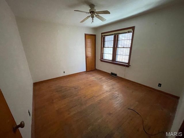 5275 Alcott Avenue, St Louis, MO 63120