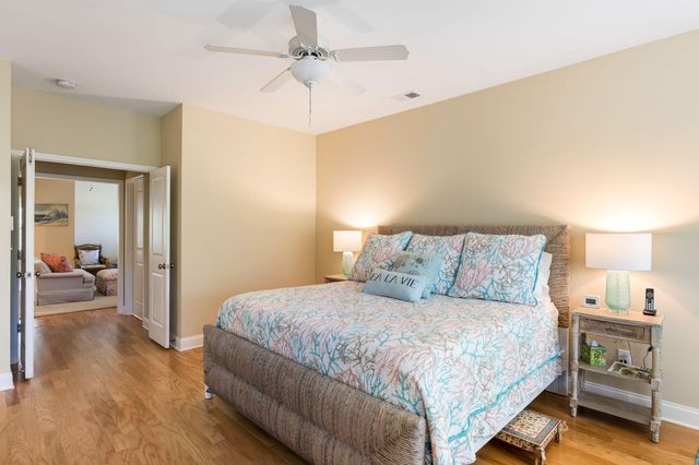 2049 Kings Gate Lane, Mount Pleasant, SC 29466