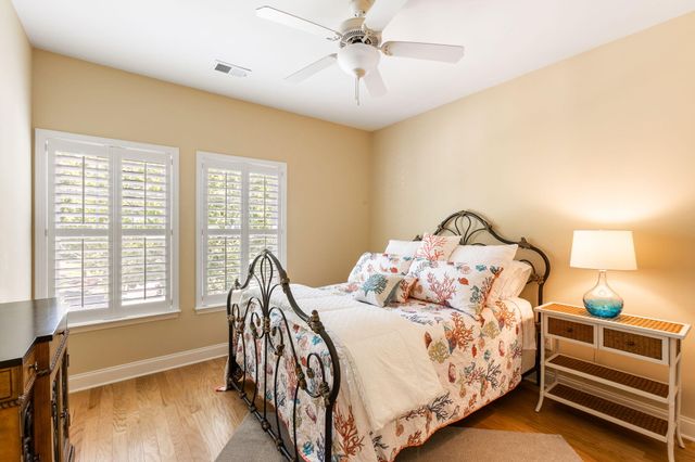 2049 Kings Gate Lane, Mount Pleasant, SC 29466
