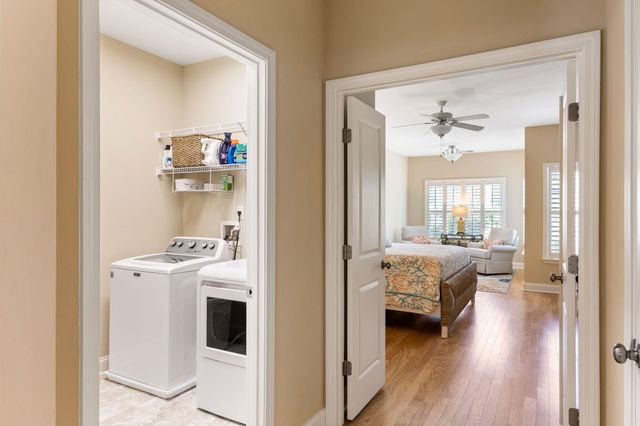 2049 Kings Gate Lane, Mount Pleasant, SC 29466