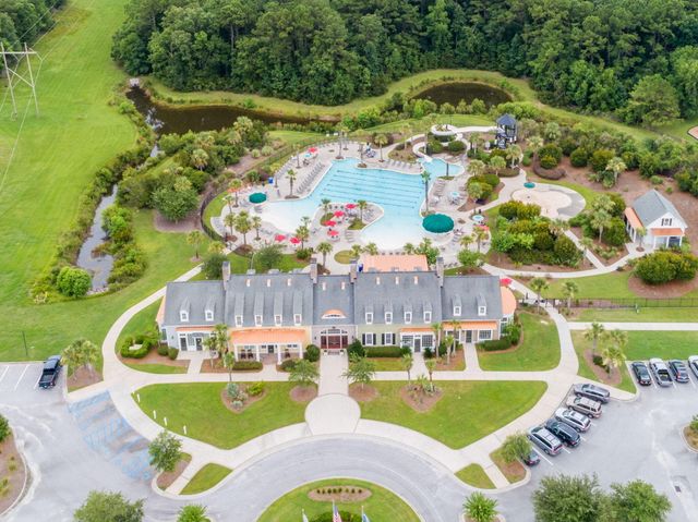 2049 Kings Gate Lane, Mount Pleasant, SC 29466