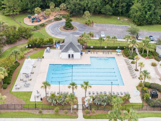 2049 Kings Gate Lane, Mount Pleasant, SC 29466