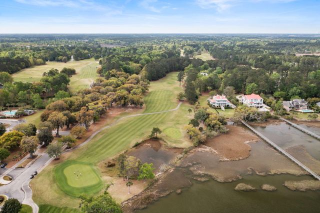 2049 Kings Gate Lane, Mount Pleasant, SC 29466
