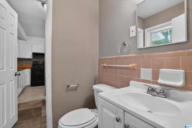 6604 AVENUE N, Birmingham, AL 35228