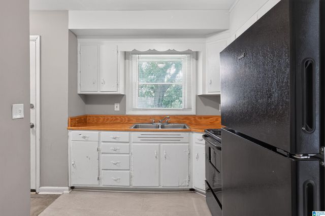 6604 AVENUE N, Birmingham, AL 35228