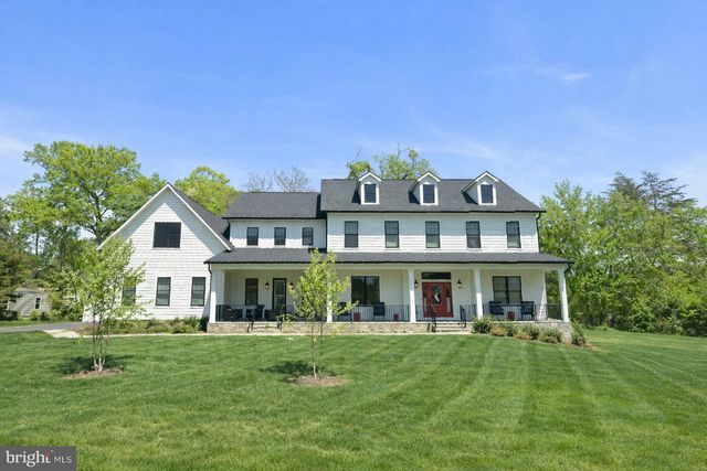 3128 BARBARA LN, Fairfax, VA 22031