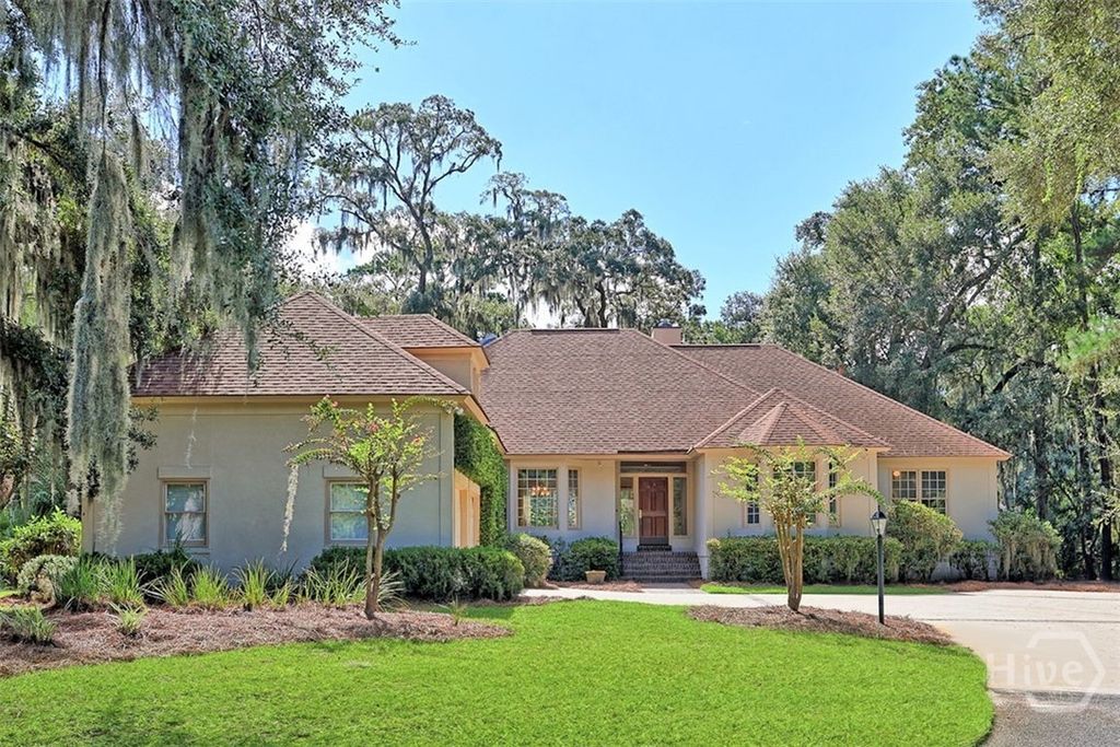 Image 1 of property listing at 4 Foxglove Lane, Savannah, GA 31411