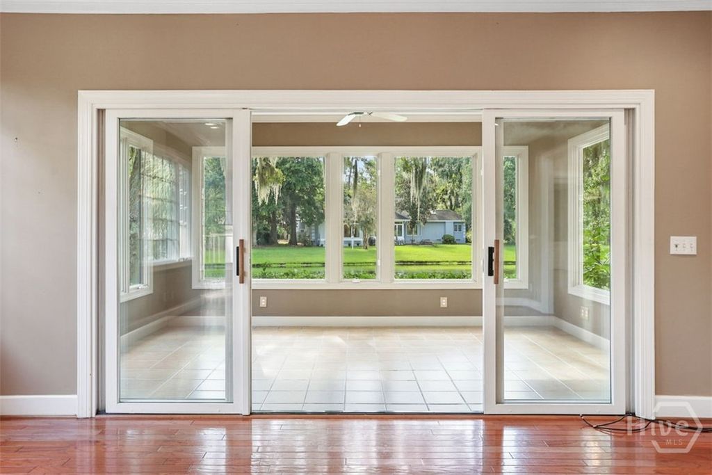 Image 13 of property listing at 4 Foxglove Lane, Savannah, GA 31411