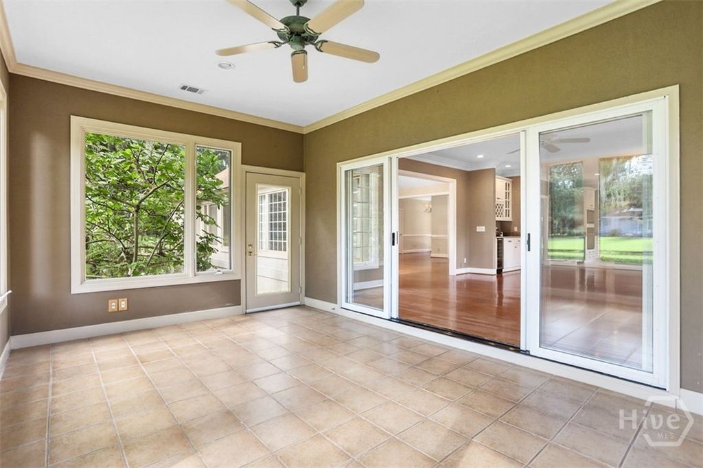 Image 15 of property listing at 4 Foxglove Lane, Savannah, GA 31411