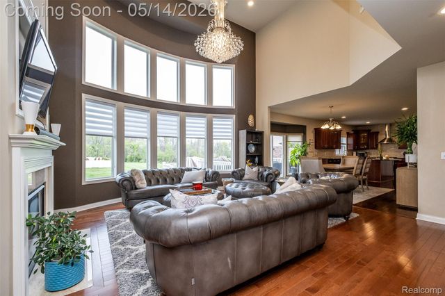 756 Palermo, Troy, MI 48084
