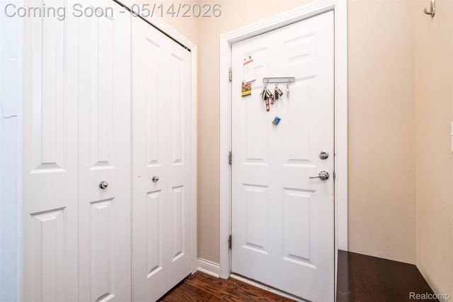 756 Palermo, Troy, MI 48084