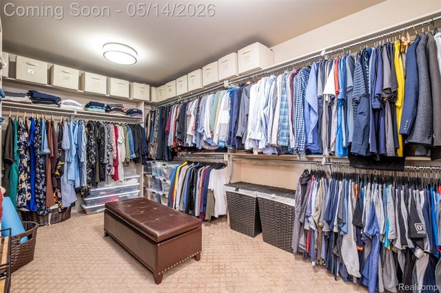 756 Palermo, Troy, MI 48084