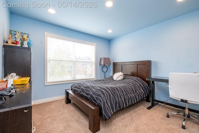 756 Palermo, Troy, MI 48084