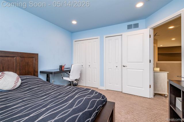 756 Palermo, Troy, MI 48084