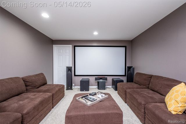 756 Palermo, Troy, MI 48084