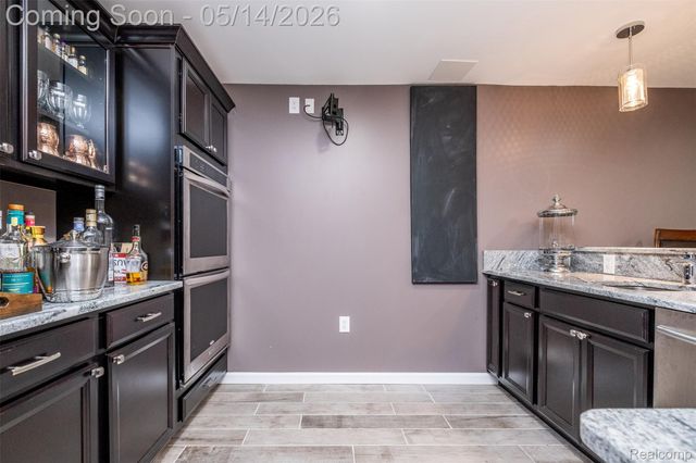 756 Palermo, Troy, MI 48084