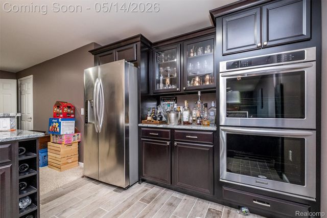 756 Palermo, Troy, MI 48084