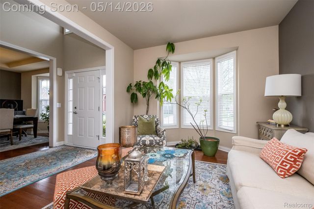 756 Palermo, Troy, MI 48084
