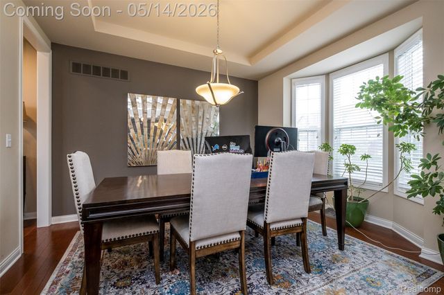 756 Palermo, Troy, MI 48084