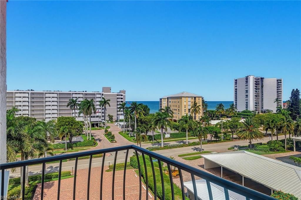 3430 Gulf Shore BLVD N 6J, NAPLES, FL 34103 — photo 2