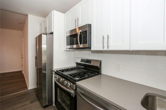 78-10 32nd Avenue, East Elmhurst, NY 11370