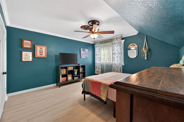 1010 Cairo Dr, Corpus Christi, TX 78412