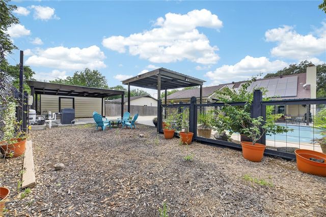 1010 Cairo Dr, Corpus Christi, TX 78412