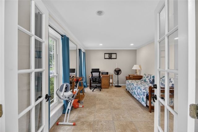 1010 Cairo Dr, Corpus Christi, TX 78412