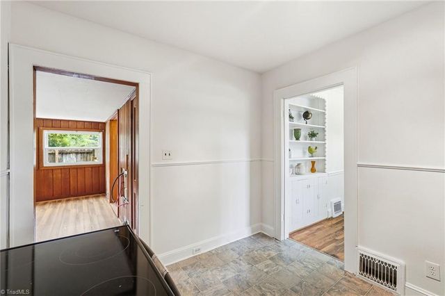 2507 Jefferson Avenue, Winston-salem, NC 27103