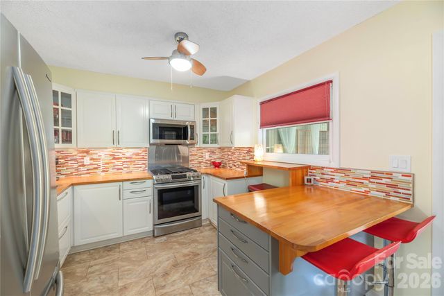 51 Maple Ridge Lane, Asheville, NC 28806