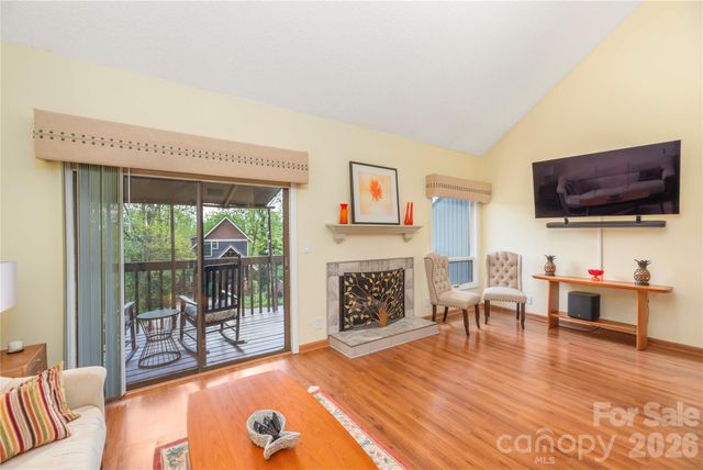 51 Maple Ridge Lane, Asheville, NC 28806