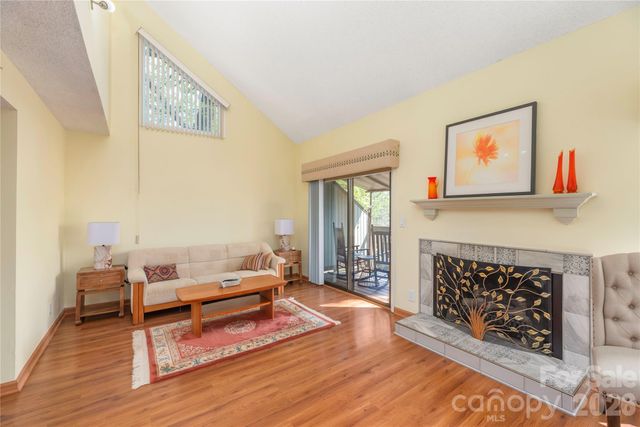 51 Maple Ridge Lane, Asheville, NC 28806