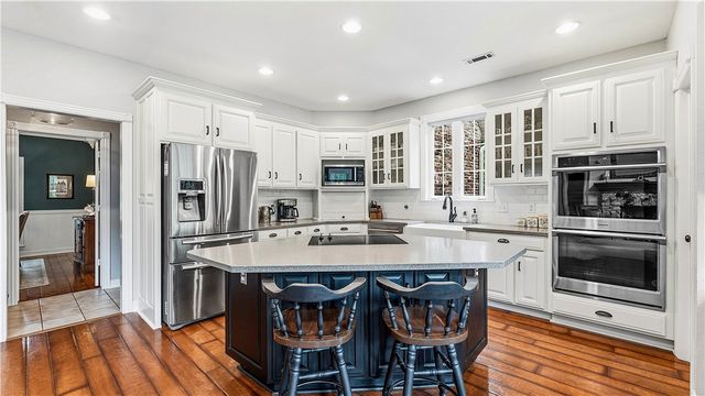 2933 Jamestown Road, Fayetteville, AR 72703