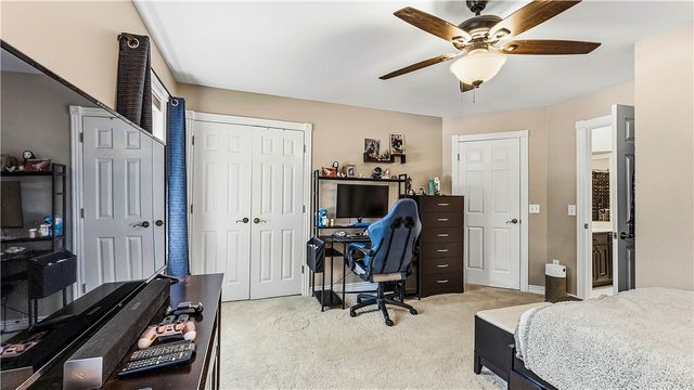 2933 Jamestown Road, Fayetteville, AR 72703