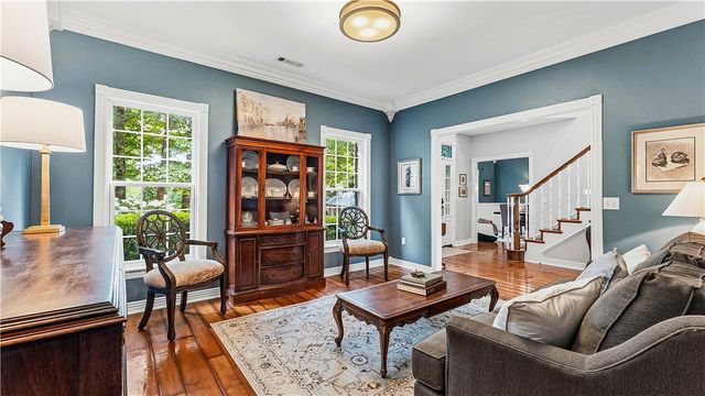 2933 Jamestown Road, Fayetteville, AR 72703