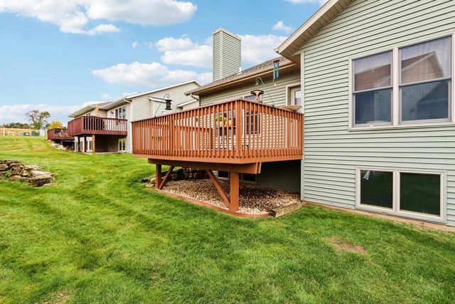 113 Jennifer Circle, Mount Horeb, WI 53572