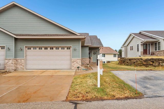 113 Jennifer Circle, Mount Horeb, WI 53572