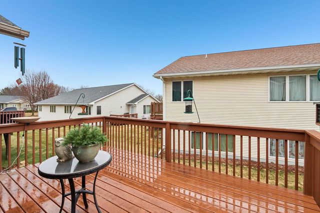 113 Jennifer Circle, Mount Horeb, WI 53572