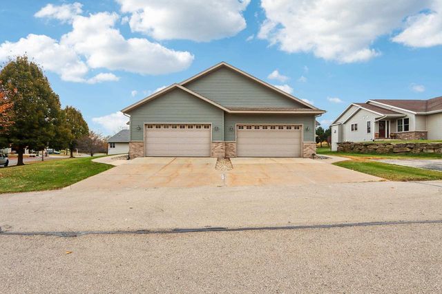 113 Jennifer Circle, Mount Horeb, WI 53572