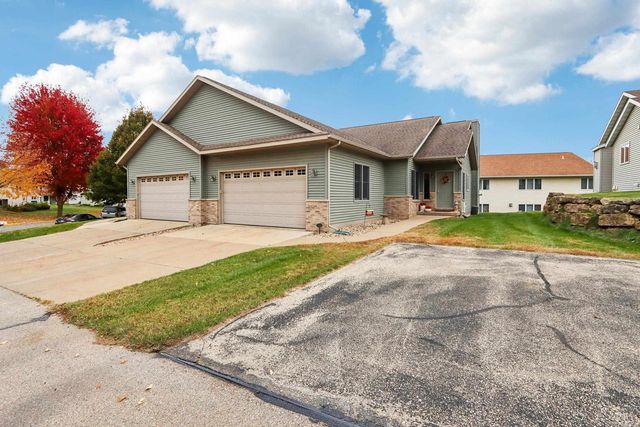 113 Jennifer Circle, Mount Horeb, WI 53572
