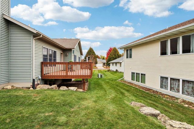 113 Jennifer Circle, Mount Horeb, WI 53572